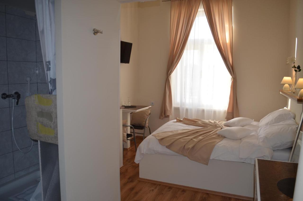 Rooms & Apartments Infinity Rijeka Exterior foto
