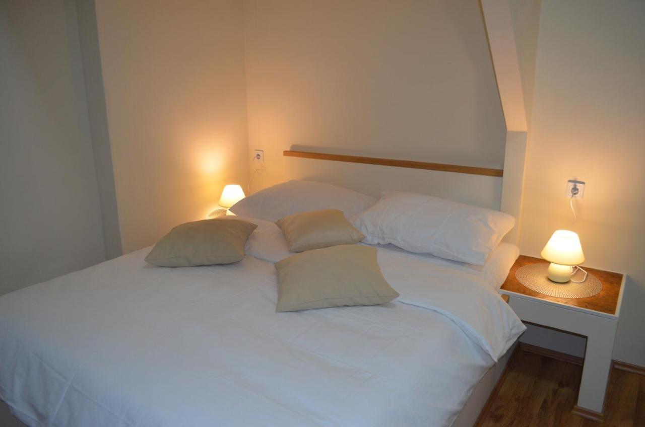 Rooms & Apartments Infinity Rijeka Exterior foto